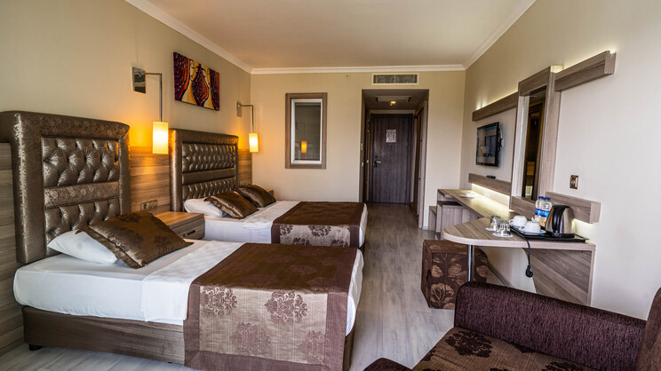 Green Nature Diamond